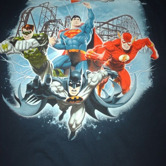 Six Flags Superman, Batman, Flash & GL T-shirt - Picture 4 of 4